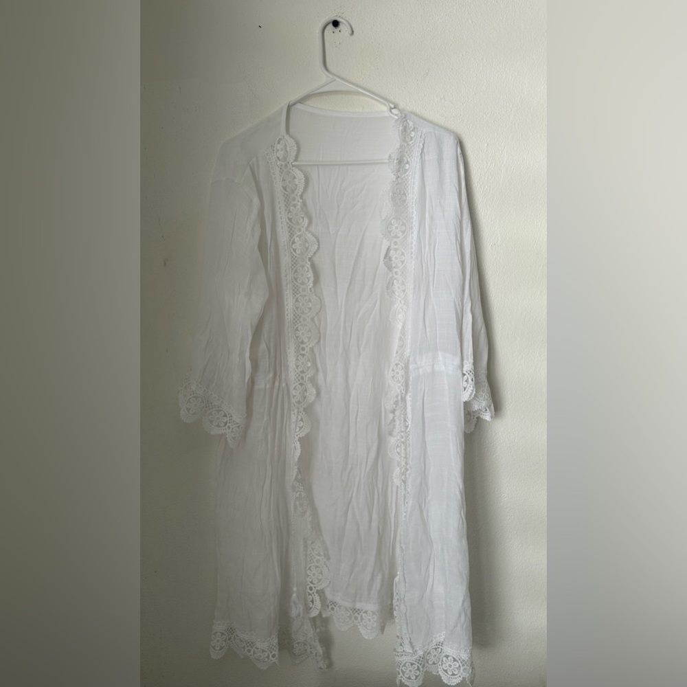 White Long Sleeve Lace Trim Swim Coverup